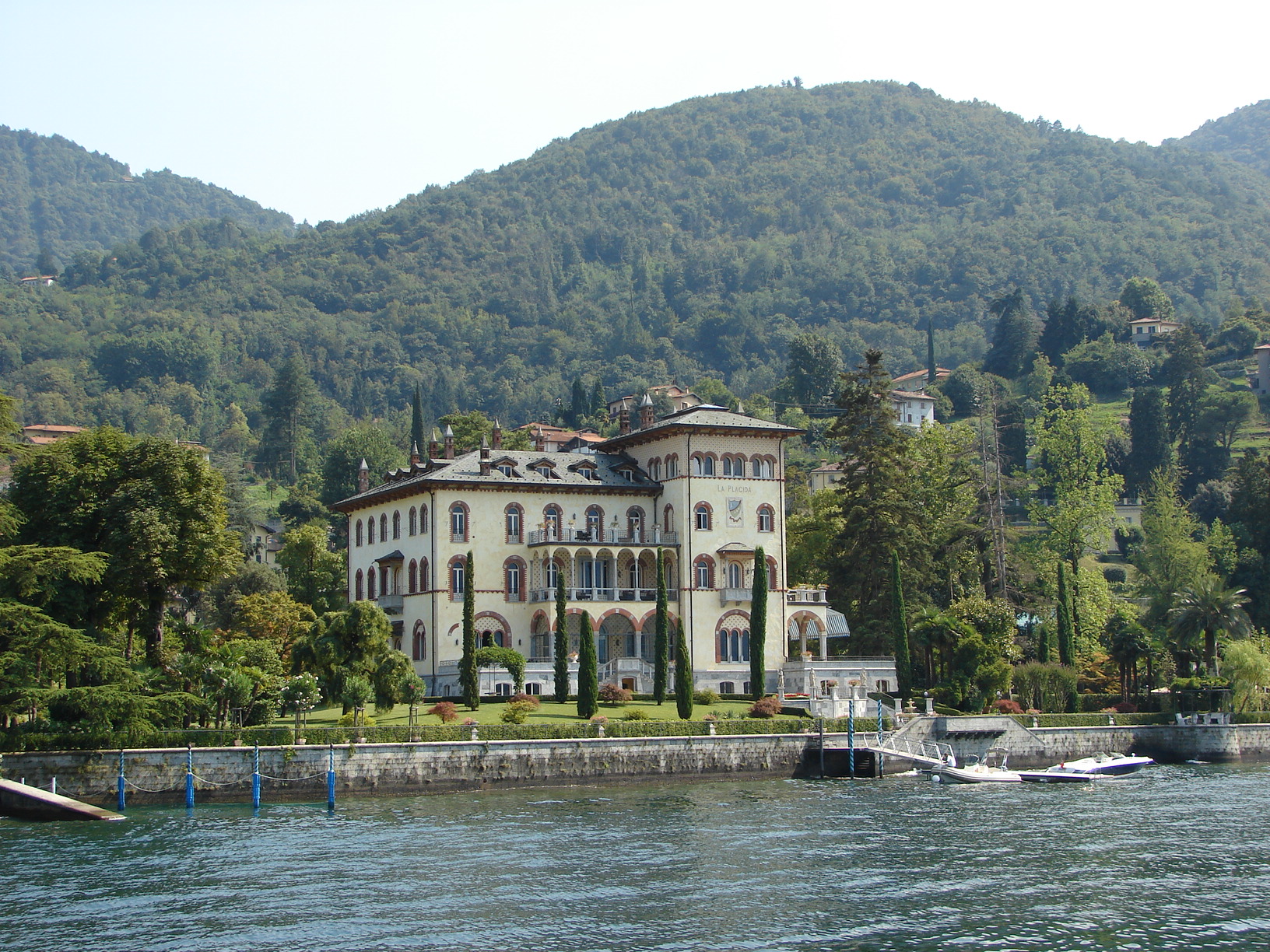 villa